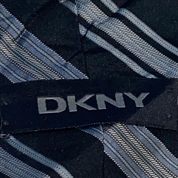 Vtg DKNY Necktie Black Gray 100 Silk USA Made 63 x 3 Traditional Preppy Sporty - Picture 4 of 7